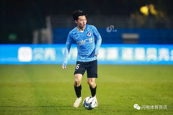 回望布拉德·皮特传奇演绎生涯2025-08-15 乔治·克鲁尼×亚当·桑德勒！